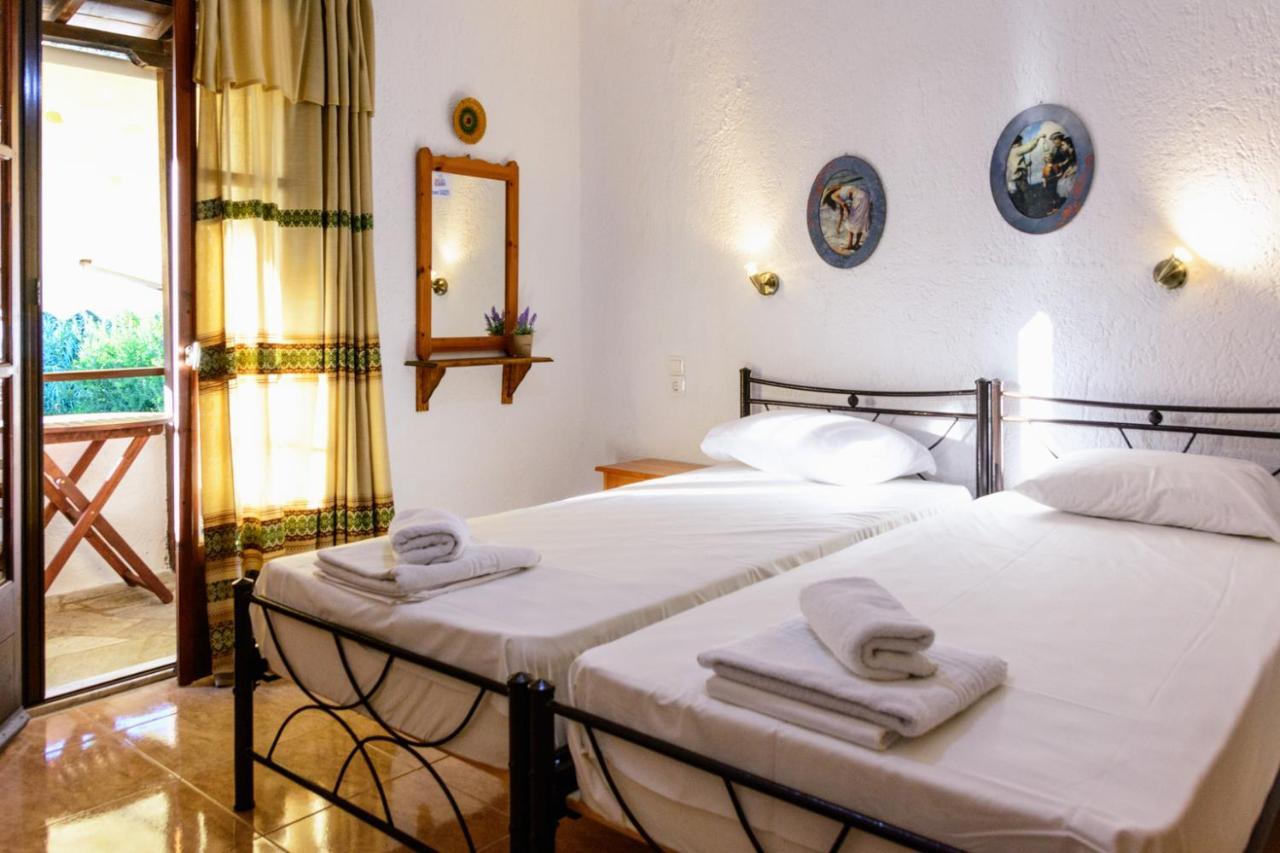 Spiros Rooms Panormos  Zewnętrze zdjęcie