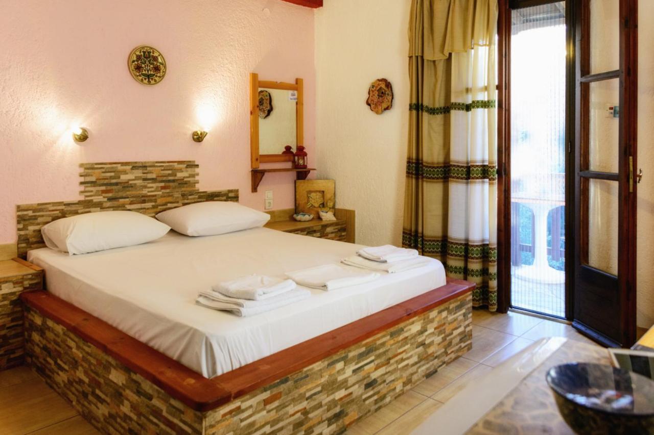 Spiros Rooms Panormos  Zewnętrze zdjęcie